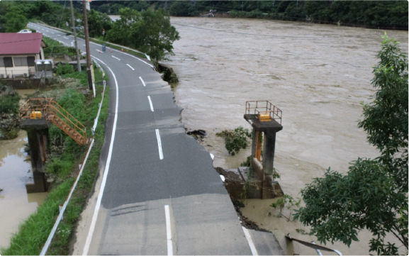 球磨川氾濫時のドローン調査 興和測量設計