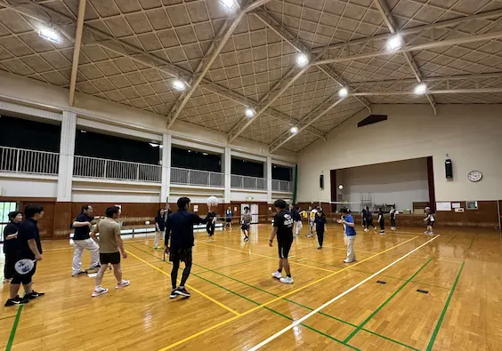 社内レクレーション「ビーチボールバレー大会」を開催しました